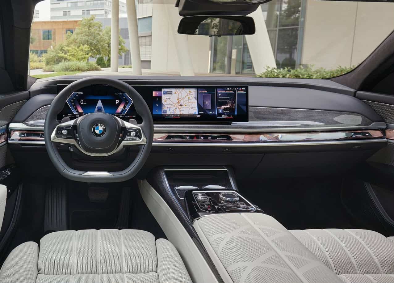 BMW 735